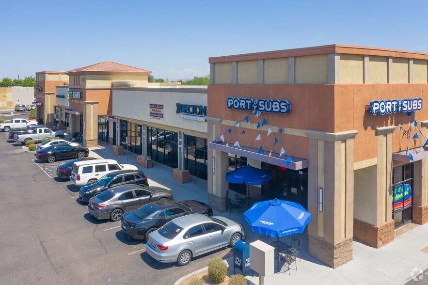 1075 N 51st Ave, Phoenix, AZ à louer - Photo de l’immeuble – Image 2 sur 12