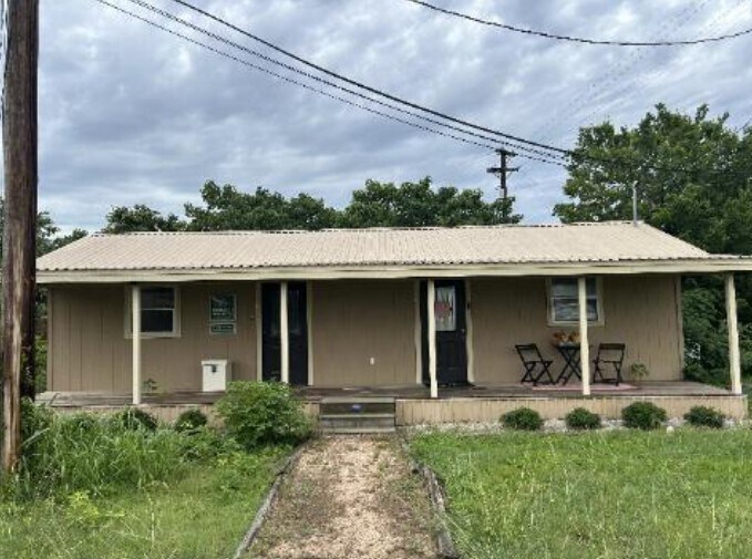 14745 W Tx-29 Hwy, Liberty Hill, TX à louer - Photo de l’immeuble – Image 2 sur 4