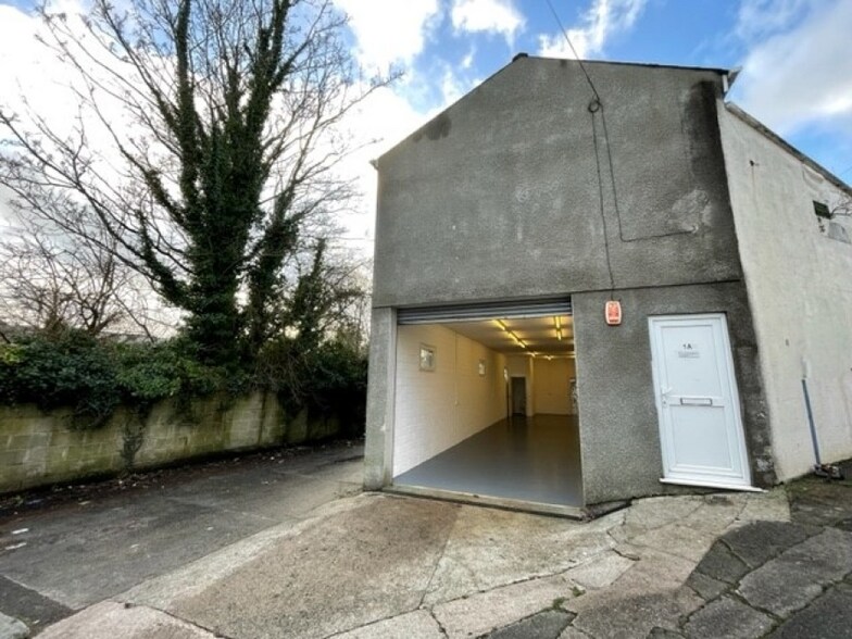 1A Crantock Ter, Plymouth à louer - Photo de l’immeuble – Image 2 sur 2