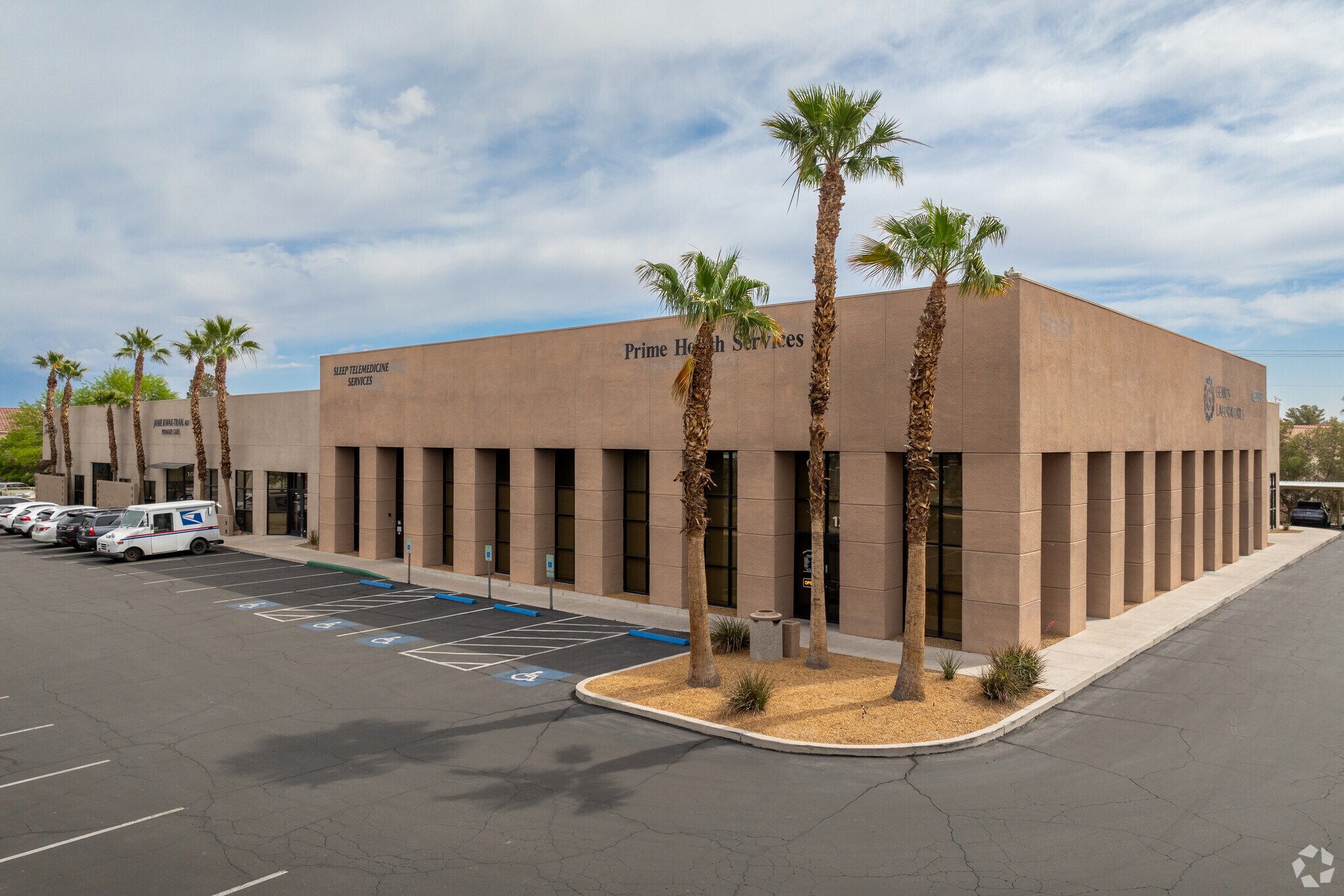 5052-5092 S Jones Blvd, Las Vegas, NV à louer Photo de l’immeuble– Image 1 sur 18