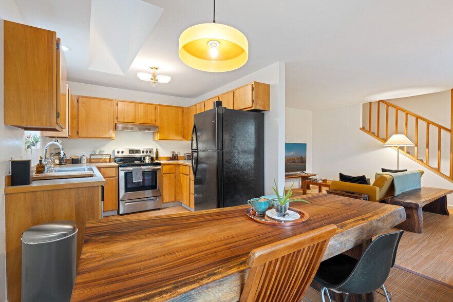 9 N 20th St, Hood River, OR à vendre - Photo intérieure – Image 2 sur 35