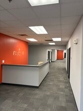 12 Resnik Rd, Plymouth, MA à louer Photo intérieure– Image 1 sur 6