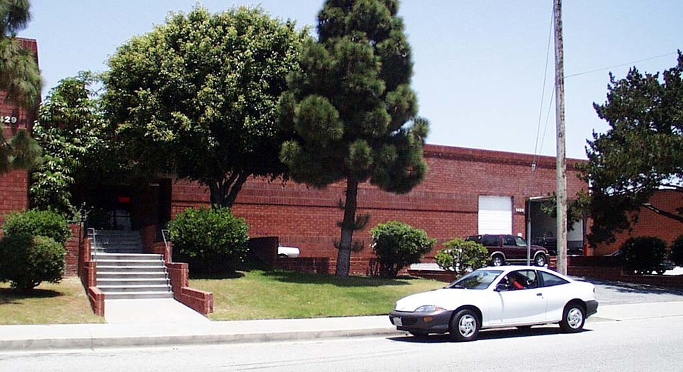 1429 240th St, Harbor City, CA à louer - Photo de l’immeuble – Image 2 sur 4