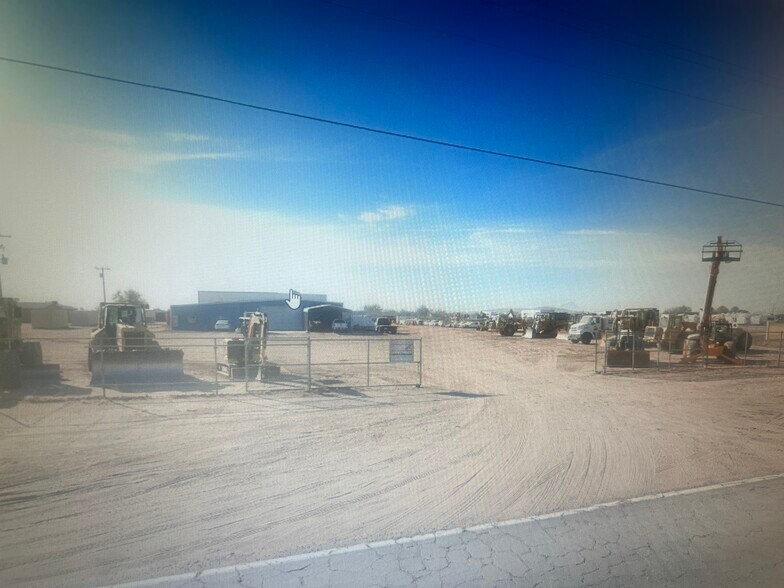 31005 W Southern Ave, Buckeye, AZ à louer - Photo de l’immeuble – Image 2 sur 2