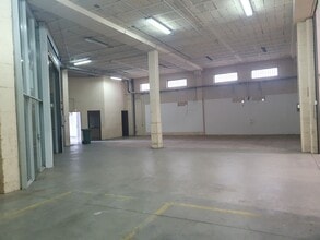 Carrer dels Motors, 306-308, L'Hospitalet de Llobregat, Barcelona à louer Photo intérieure– Image 2 sur 5