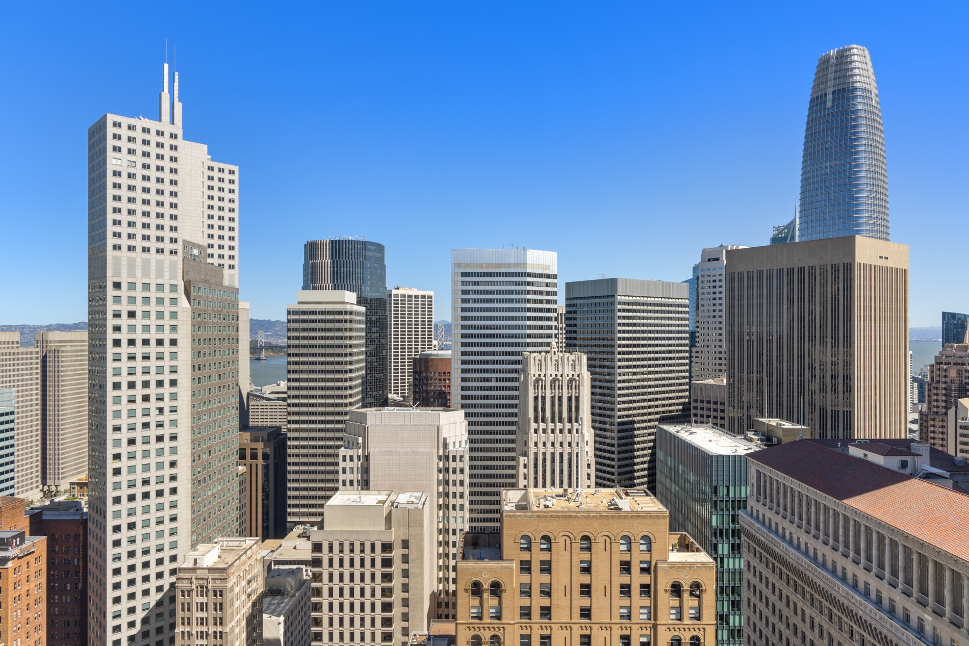 235 Montgomery St, San Francisco, CA à louer Photo de l’immeuble– Image 1 sur 7