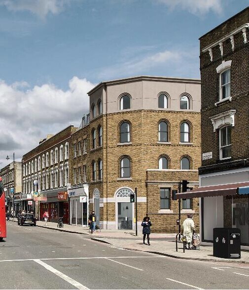 138 Stoke Newington High St, Londres à louer - Photo de l’immeuble – Image 2 sur 5