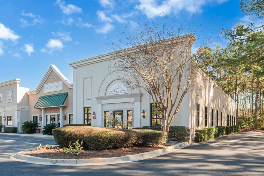 53 Persimmon St, Bluffton, SC à louer - Photo de l’immeuble – Image 1 sur 28