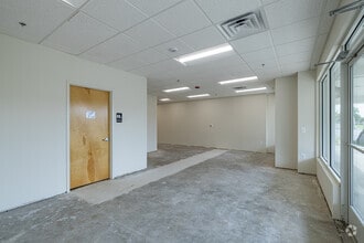 1 Housel Cir, Hillsborough, NJ à louer Photo intérieure– Image 1 sur 18