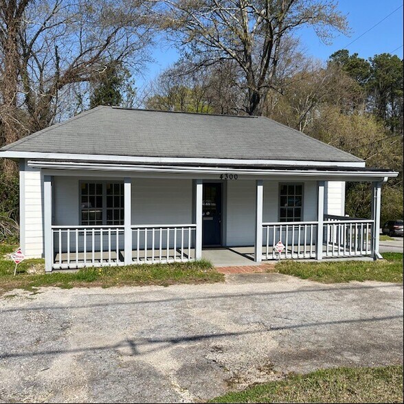 4292-4300 E Ponce de Leon Ave, Clarkston, GA à vendre - Photo de l’immeuble – Image 2 sur 4