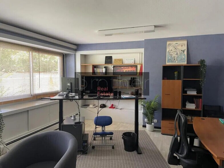 Bureau dans Bordeaux à louer - Photo de l’immeuble – Image 1 sur 5