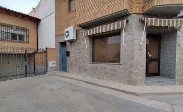 Local commercial dans Villacañas, Toledo à louer Photo de l’immeuble– Image 2 sur 5