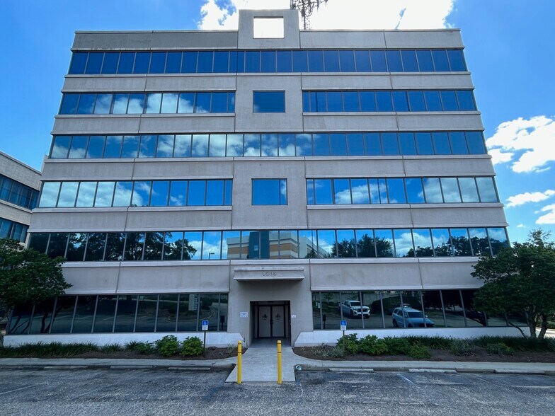 1203 Governors Square Blvd, Tallahassee, FL à louer - Photo de l’immeuble – Image 1 sur 16