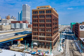Plus de détails pour 400 N Broadway, Milwaukee, WI - Local commercial à louer