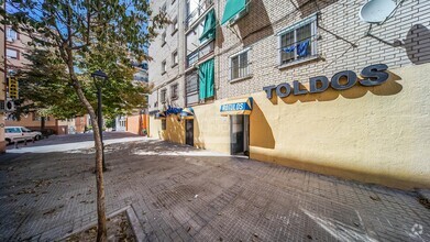 Local commercial dans Alcorcón, Madrid à louer Photo intérieure– Image 1 sur 10