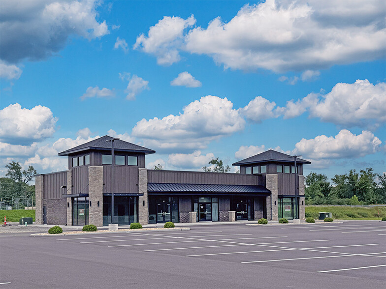 310 Southport Dr, Columbia, IL à louer - Photo de l’immeuble – Image 2 sur 4