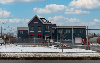 Plus de détails pour 395 Maple St, Rochester, NY - Bureau à vendre