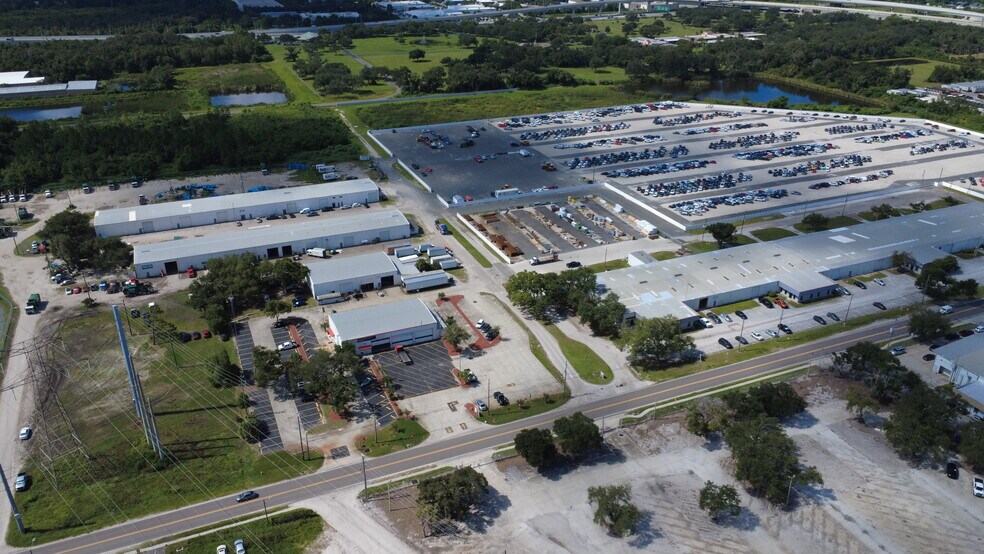 5180-5186 52nd St, Clearwater, FL à louer - Photo de l’immeuble – Image 2 sur 13