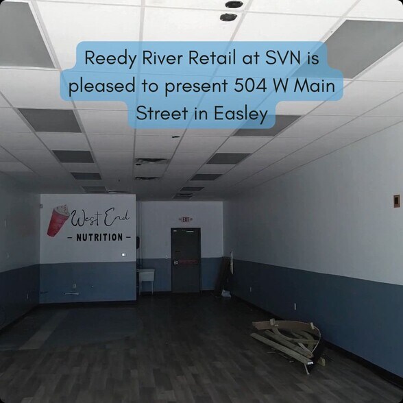 504 W Main St, Easley, SC à louer - Vidéo sur l’annonce professionnelle – Image 2 sur 11