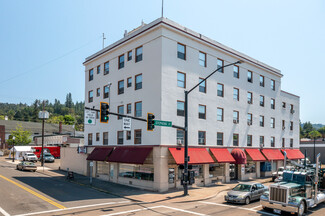 Plus de détails pour 803-815 SE Stephens St, Roseburg, OR - Logement à vendre