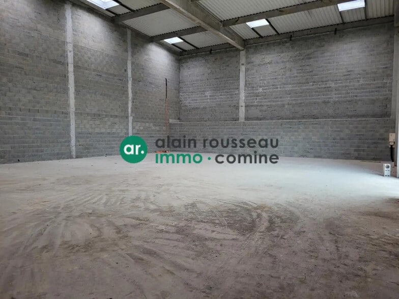 Local commercial dans Carquefou à louer - Photo de l’immeuble – Image 1 sur 3