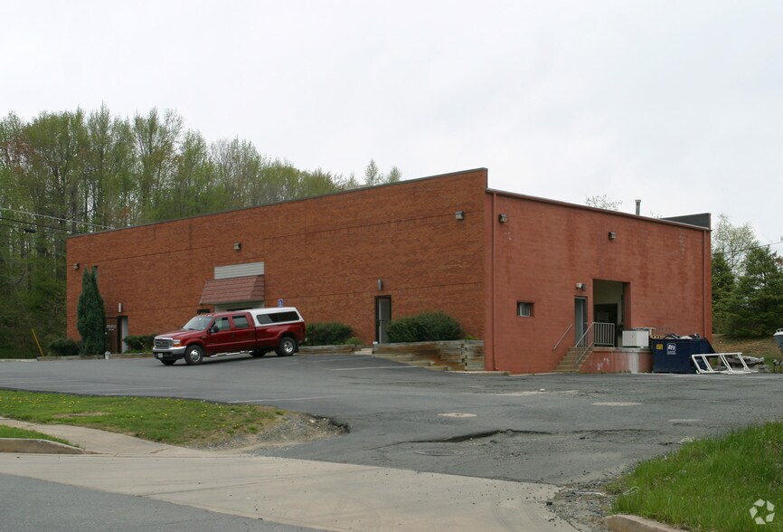 2813 Pulaski Hwy, Edgewood, MD à louer - Photo de l’immeuble – Image 2 sur 6