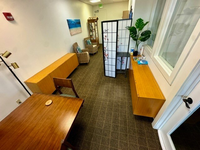 1300 N Holopono St, Kihei, HI à louer - Photo de l’immeuble – Image 3 sur 9