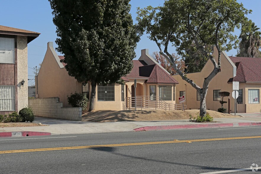 1520 S Garfield Ave, Alhambra, CA à louer - Photo de l’immeuble – Image 3 sur 5