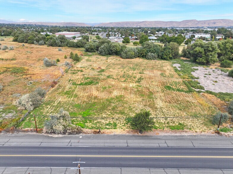 308 Ahtanum Rd, Union Gap, WA à vendre - Aérien – Image 2 sur 9