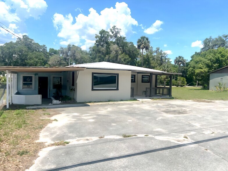 673 3rd Ave, Welaka, FL à vendre - Photo de l’immeuble – Image 2 sur 26