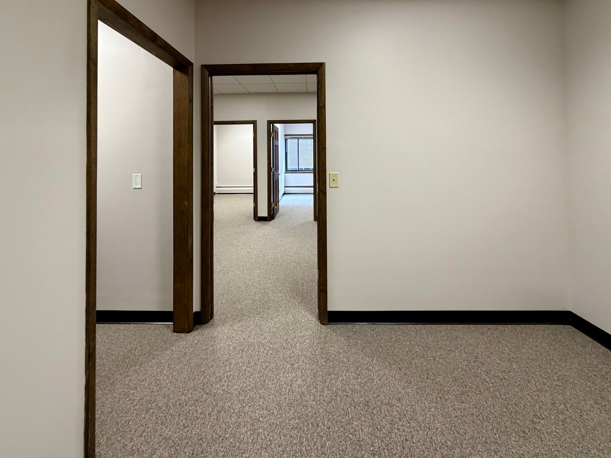 80 Washington St, Poughkeepsie, NY à louer Photo intérieure– Image 1 sur 4