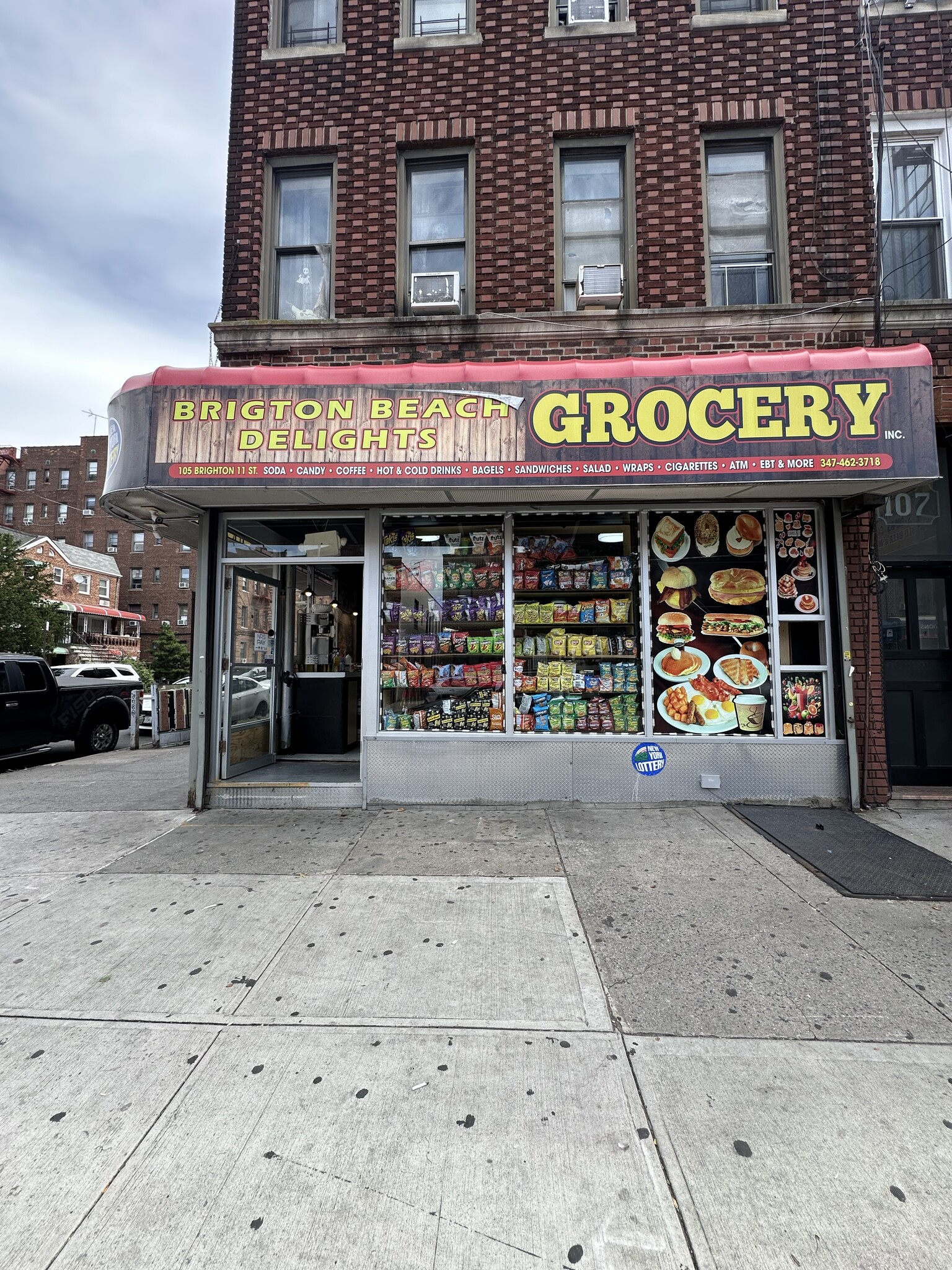 105 Brighton 11 St, Brooklyn, NY à louer Photo de l’immeuble– Image 1 sur 4