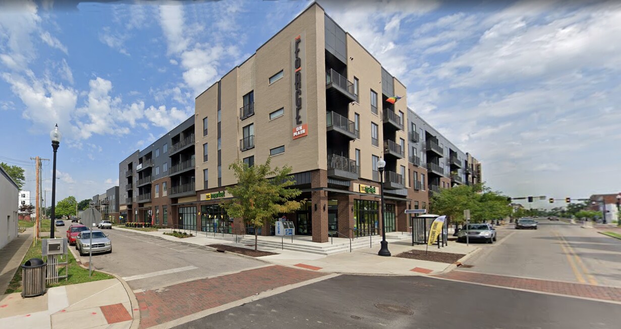 200 N Main St, Evansville, IN à louer Photo de l’immeuble– Image 1 sur 17