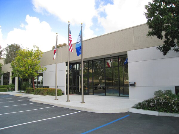 4821 Viewridge Ave, San Diego, CA à louer - Photo de l’immeuble – Image 2 sur 6