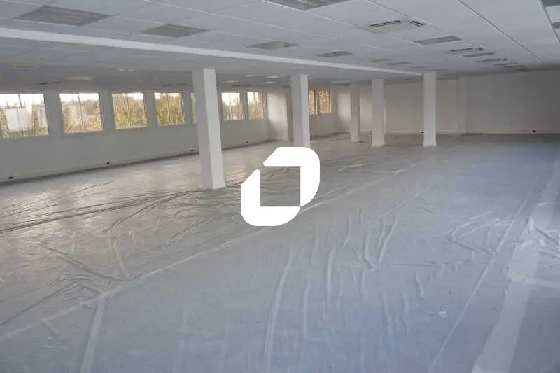 8 Avenue Leon Harmel, Antony à louer Photo de l’immeuble– Image 1 sur 5