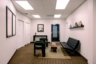 2101 Hennepin Ave, Minneapolis, MN à louer Photo intérieure– Image 1 sur 11