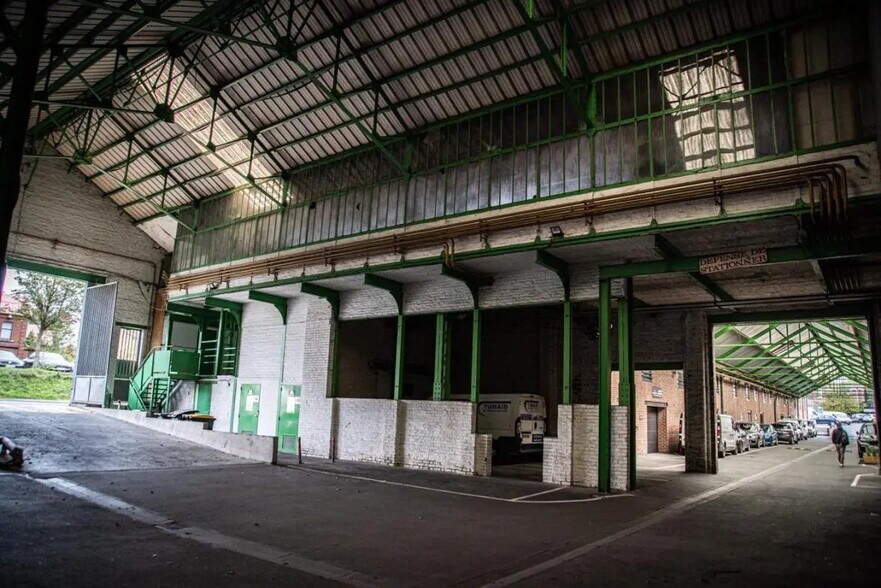 Bureau dans Roncq à vendre - Photo de l’immeuble – Image 2 sur 5