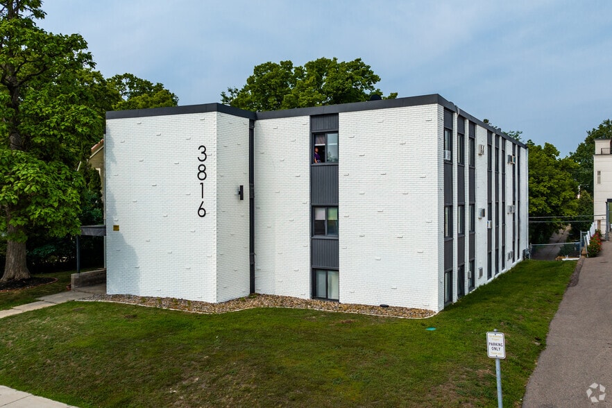 3816 Nicollet Ave, Minneapolis, MN à vendre - Photo principale – Image 1 sur 23