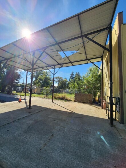 389 Wilbur Ave, Yuba City, CA à louer - Photo de l’immeuble – Image 3 sur 8
