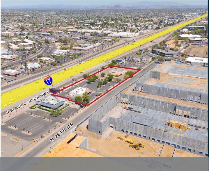 10004 N 26th Dr, Phoenix, AZ à louer - Photo de l’immeuble – Image 2 sur 6
