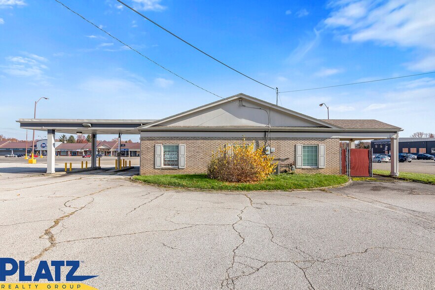 1705-1747 S Raccoon Rd, Youngstown, OH à louer - Photo de l’immeuble – Image 2 sur 16