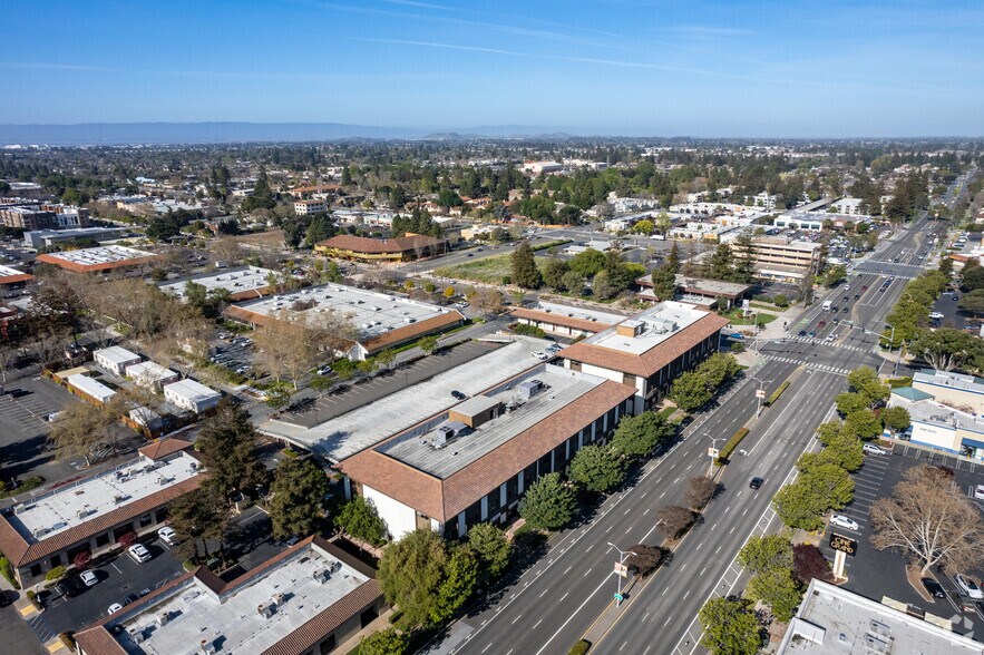 39159 Paseo Padre Pky, Fremont, CA à louer - Aérien – Image 3 sur 5