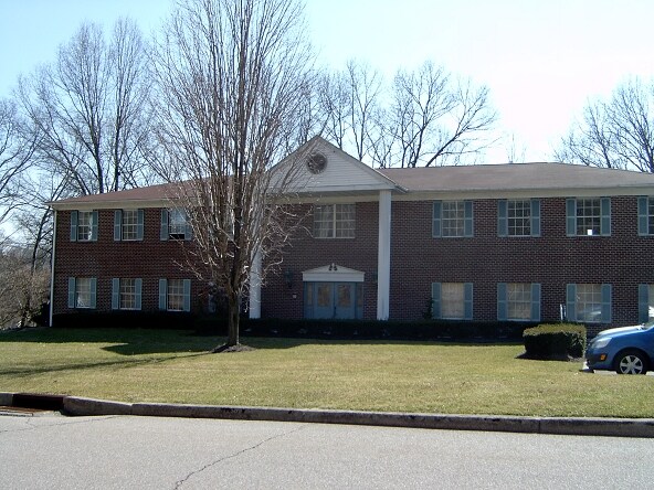 1-8 Manor Dr, Hampton, NJ à vendre - Photo de l’immeuble – Image 2 sur 35