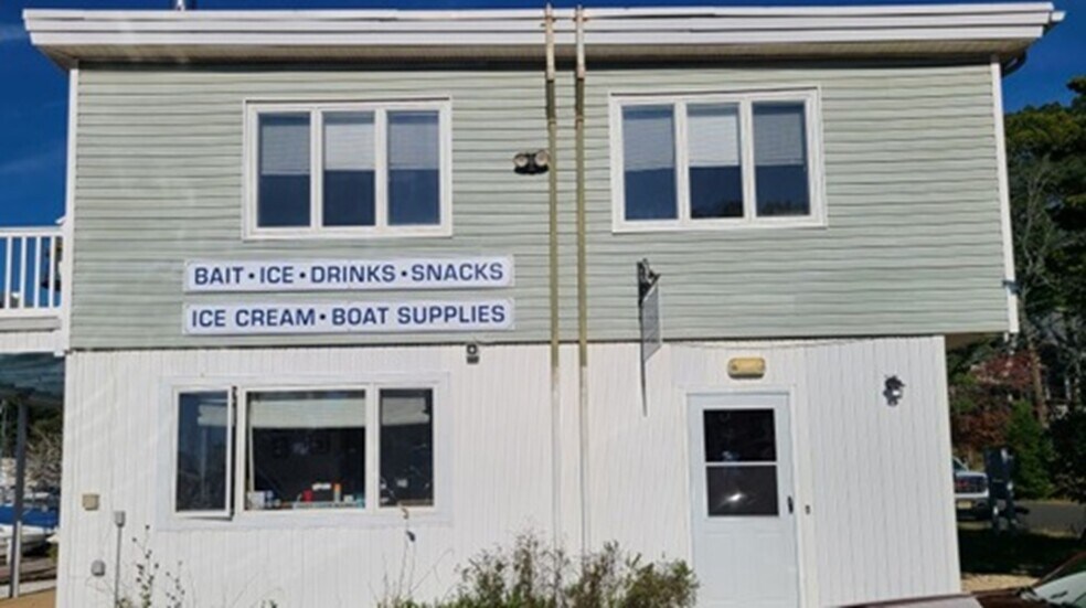 10 Lake Dr, Island Heights, NJ à louer - Photo de l’immeuble – Image 2 sur 8