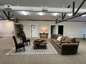 2231 US Hwy 12, Baldwin, WI à louer Photo intérieure– Image 2 sur 12