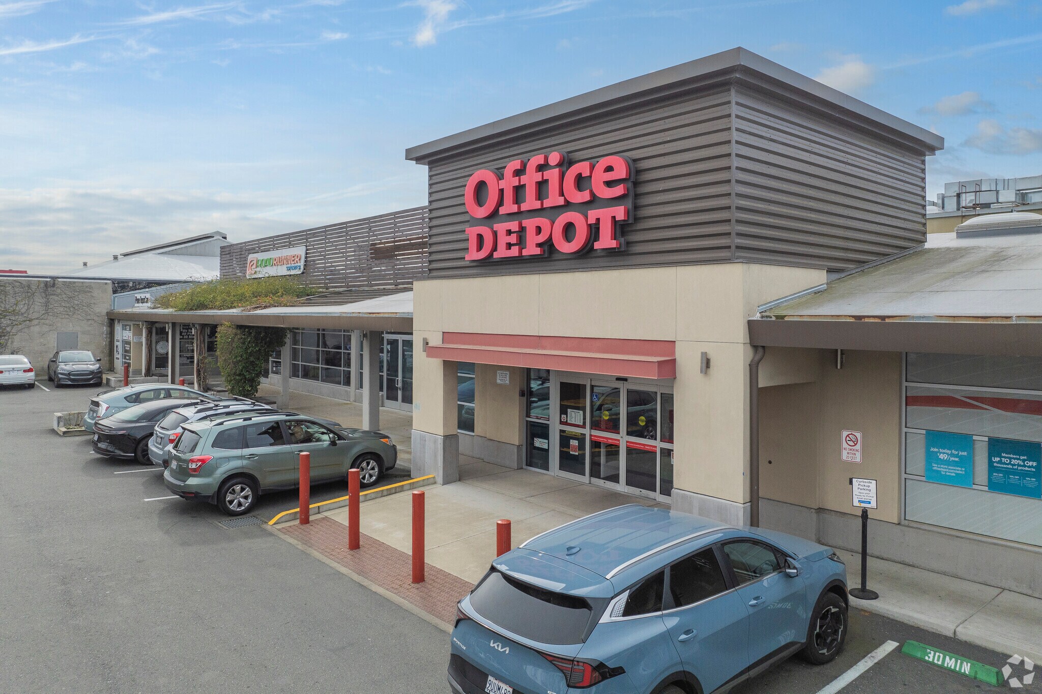 1300-1328 Gilman St, Berkeley, CA à louer Photo de l’immeuble– Image 1 sur 13