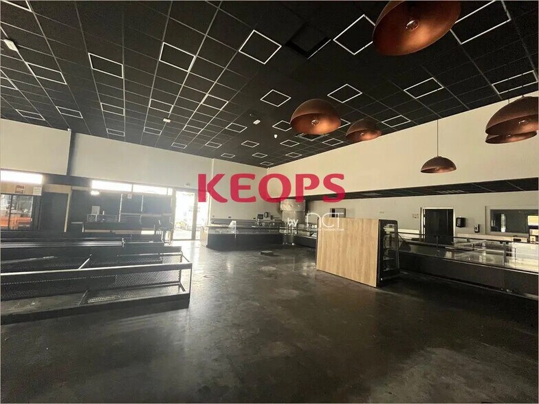 Local commercial dans Cornebarrieu à louer - Photo intérieure – Image 2 sur 5