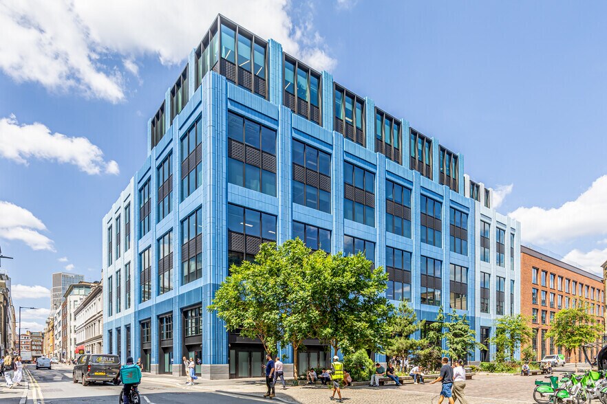 65 Clifton St, Londres à louer - Photo de l’immeuble – Image 1 sur 12