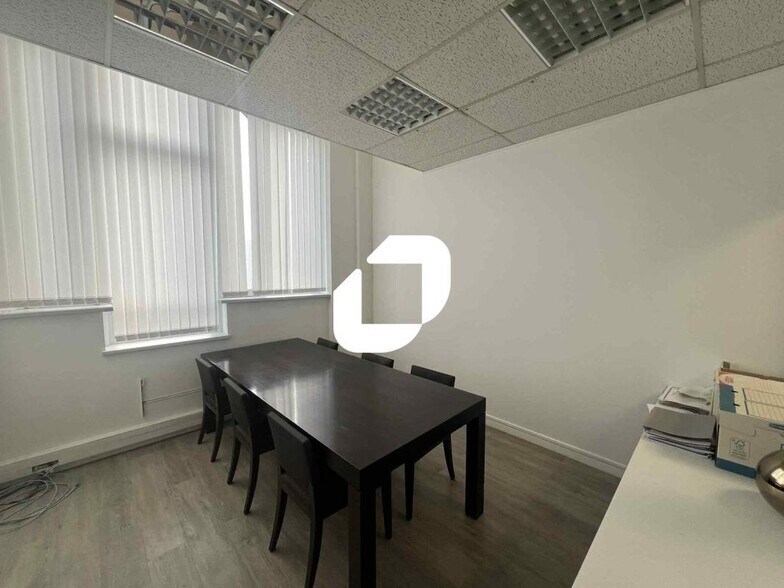 Bureau dans Lille à vendre - Photo intérieure – Image 2 sur 12