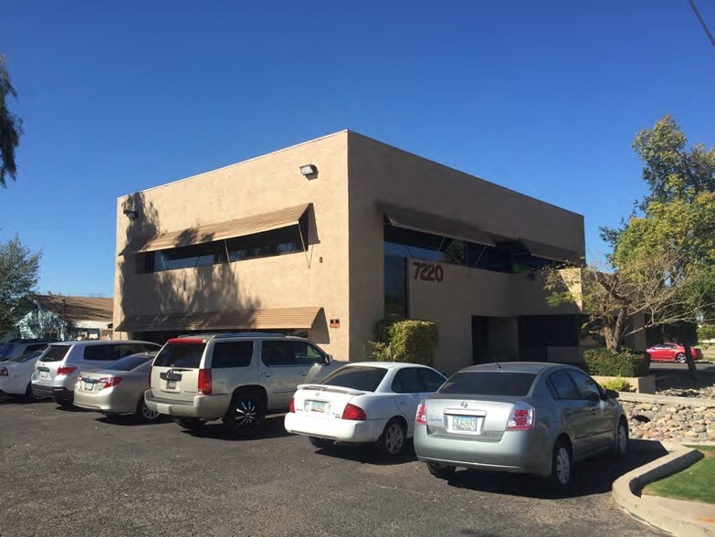7220 N 55th Ave, Glendale, AZ à vendre - Photo de l’immeuble – Image 3 sur 11